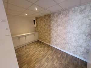 Photo 6- click for photo gallery